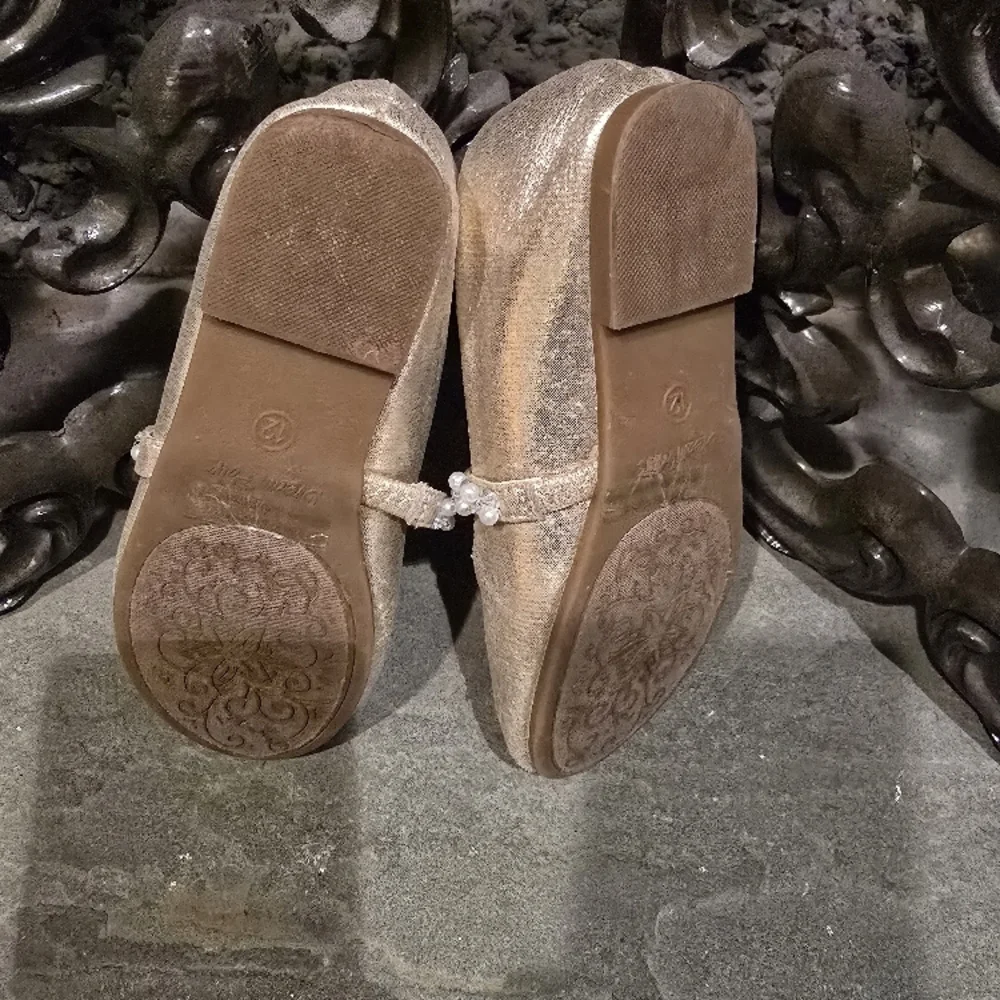Dream Pairs Elegant Gold Kids Shoes 12